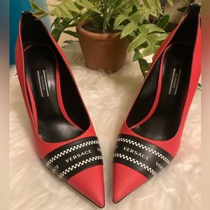 NWT! Gorgeous Red Versace Heels!